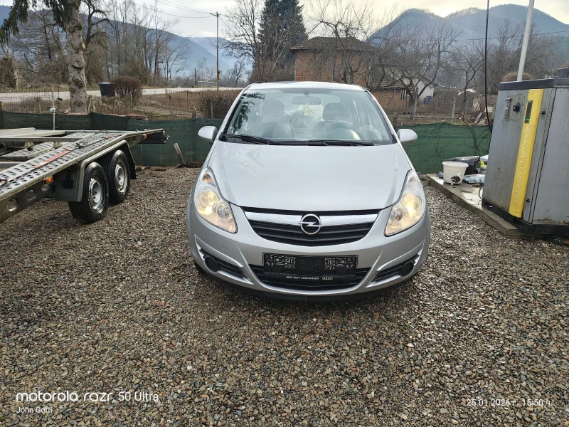Opel Corsa 1.4i 90 k.c. 4 цилиндъра, климатик, 108000км. , снимка 2 - Автомобили и джипове - 53222150