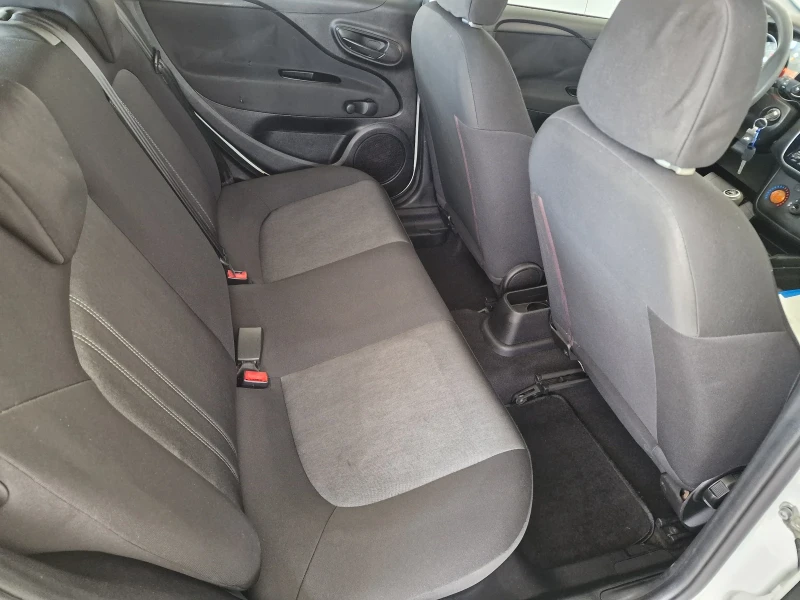 Fiat Punto EVO 1.4 78kc GPL EURO 6B, снимка 8 - Автомобили и джипове - 53355985