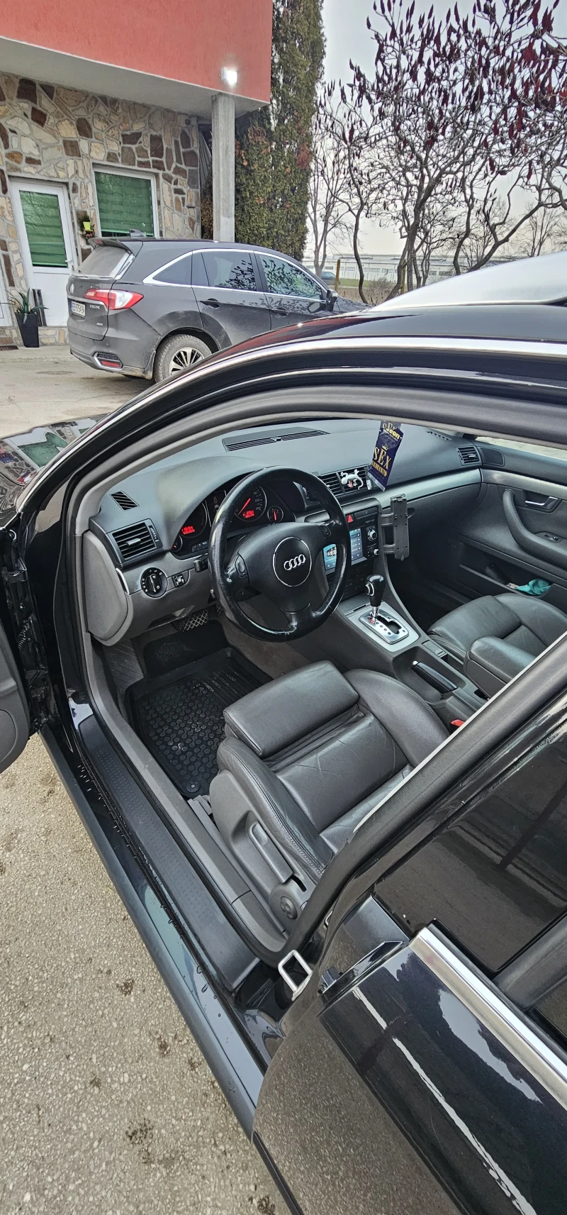 Audi A4, снимка 8 - Автомобили и джипове - 53385544