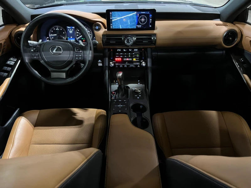 Lexus IS 300 Ultra Luxury* AWD* АвтоКредит* (ЦЕНА ДО БГ), снимка 9 - Автомобили и джипове - 53393190