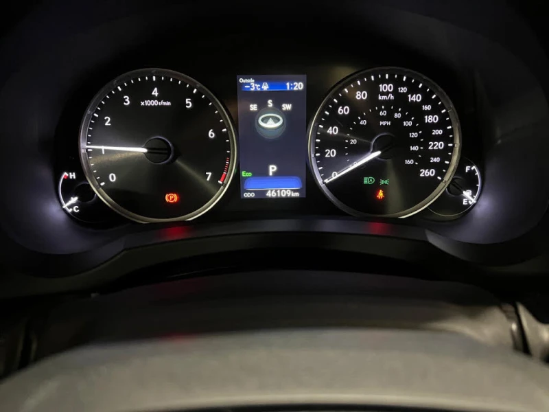 Lexus IS 300 Ultra Luxury* AWD* АвтоКредит* (ЦЕНА ДО БГ), снимка 11 - Автомобили и джипове - 53393190