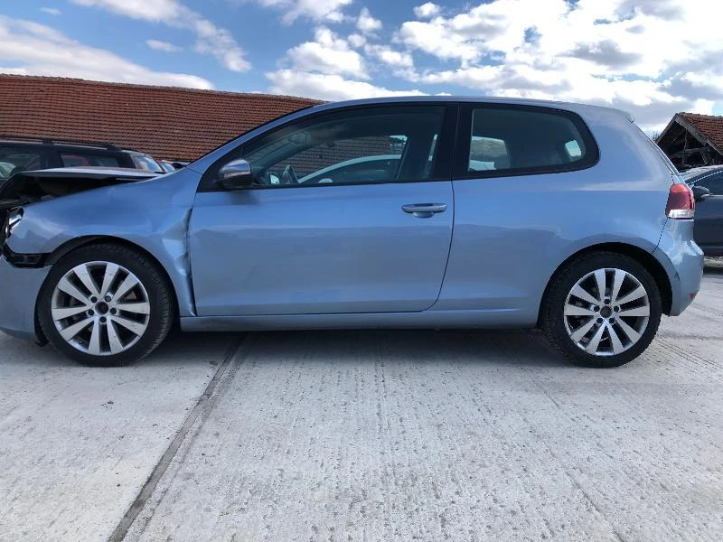 VW Golf 1.4TFSI 160кс, снимка 5 - Автомобили и джипове - 45090091