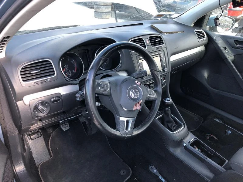 VW Golf 1.4TFSI 160кс, снимка 10 - Автомобили и джипове - 45090091