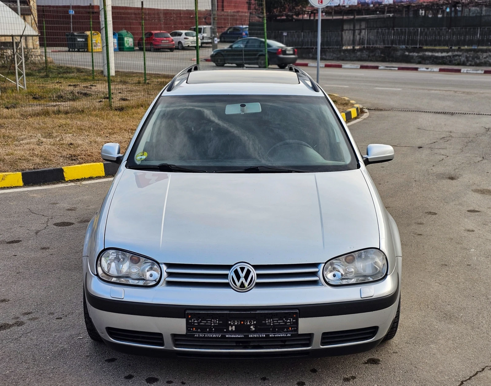 VW Golf 1.9TDI 101hp Special Edition  - изображение 8