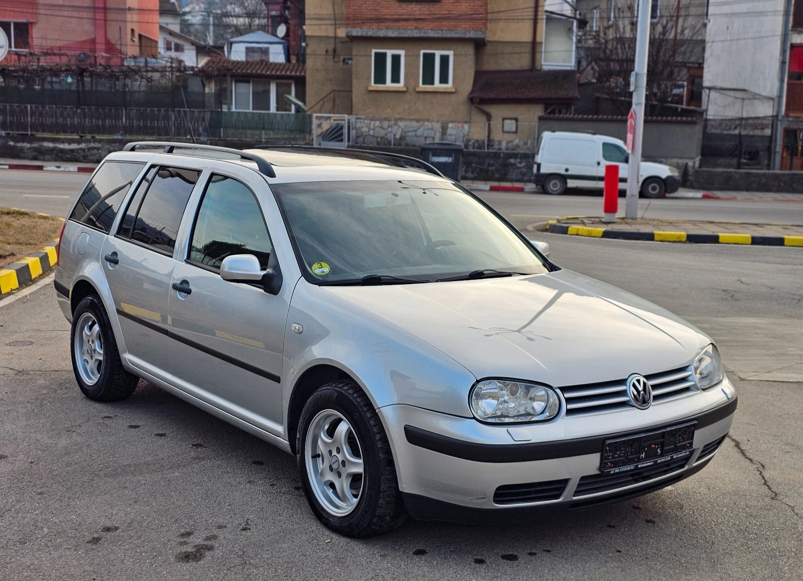 VW Golf 1.9TDI 101hp Special Edition  - изображение 7