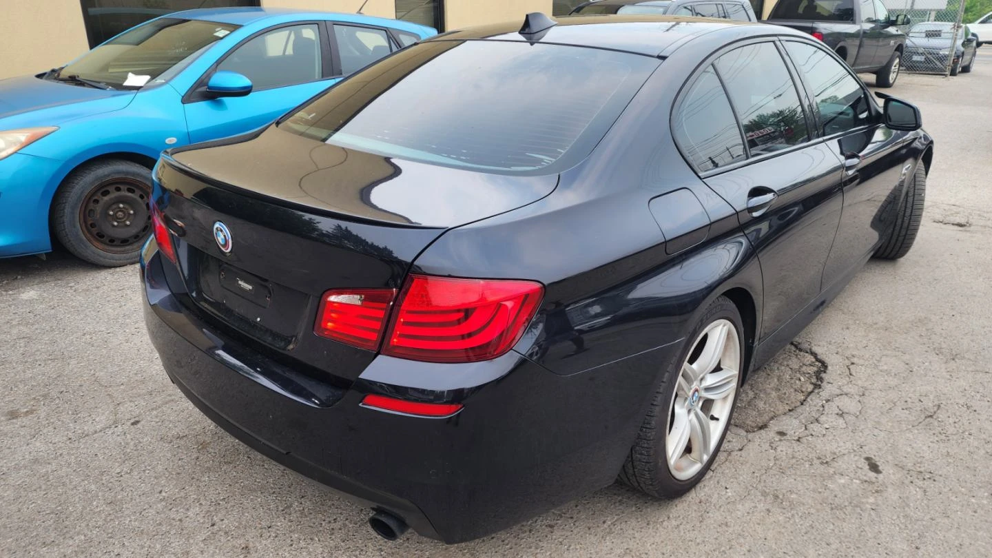 BMW 535 I * xDrive * CarFAX * Автокредит - изображение 4