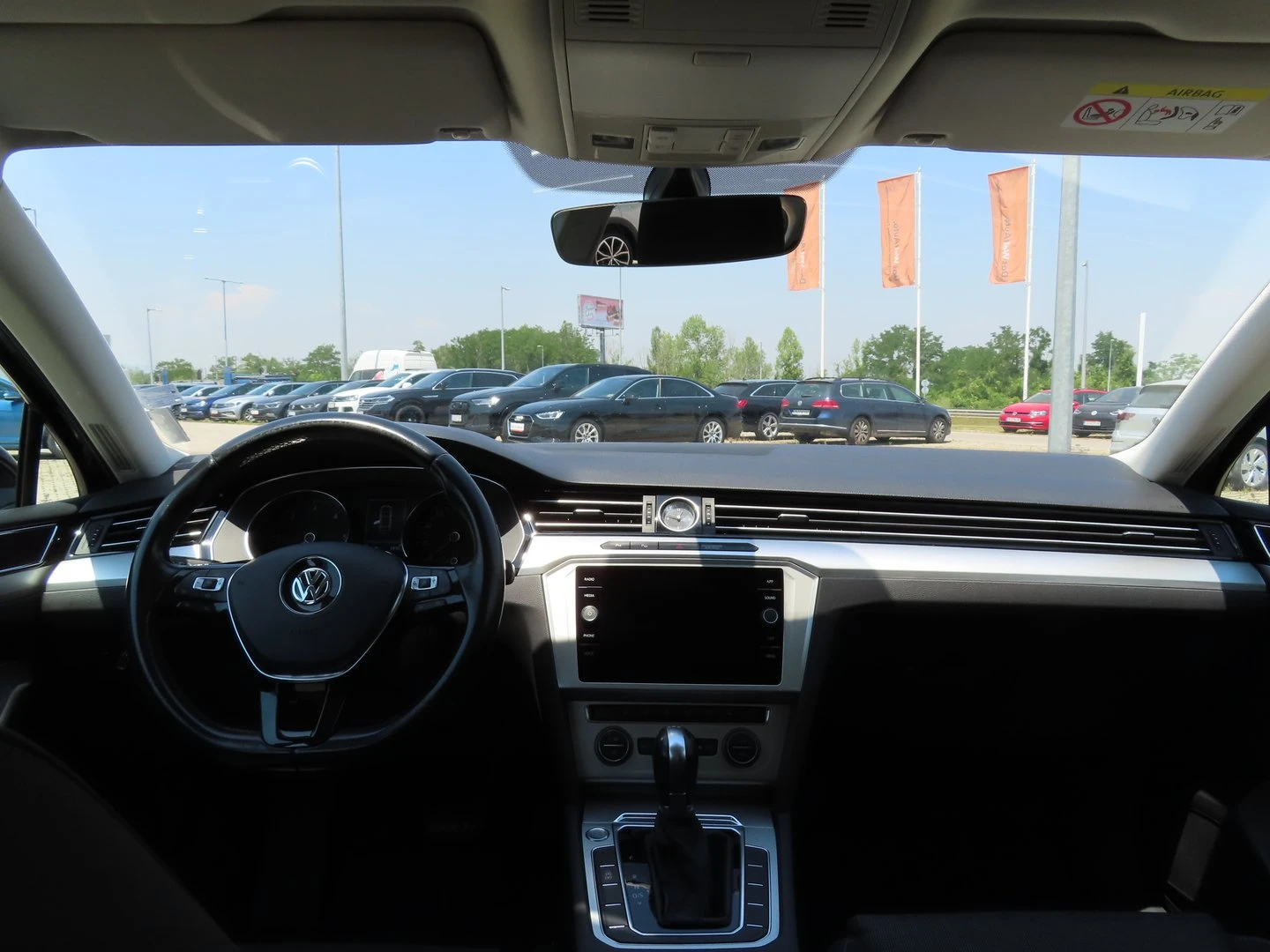 VW Passat Comfortline 2.0TDI BMT - изображение 5