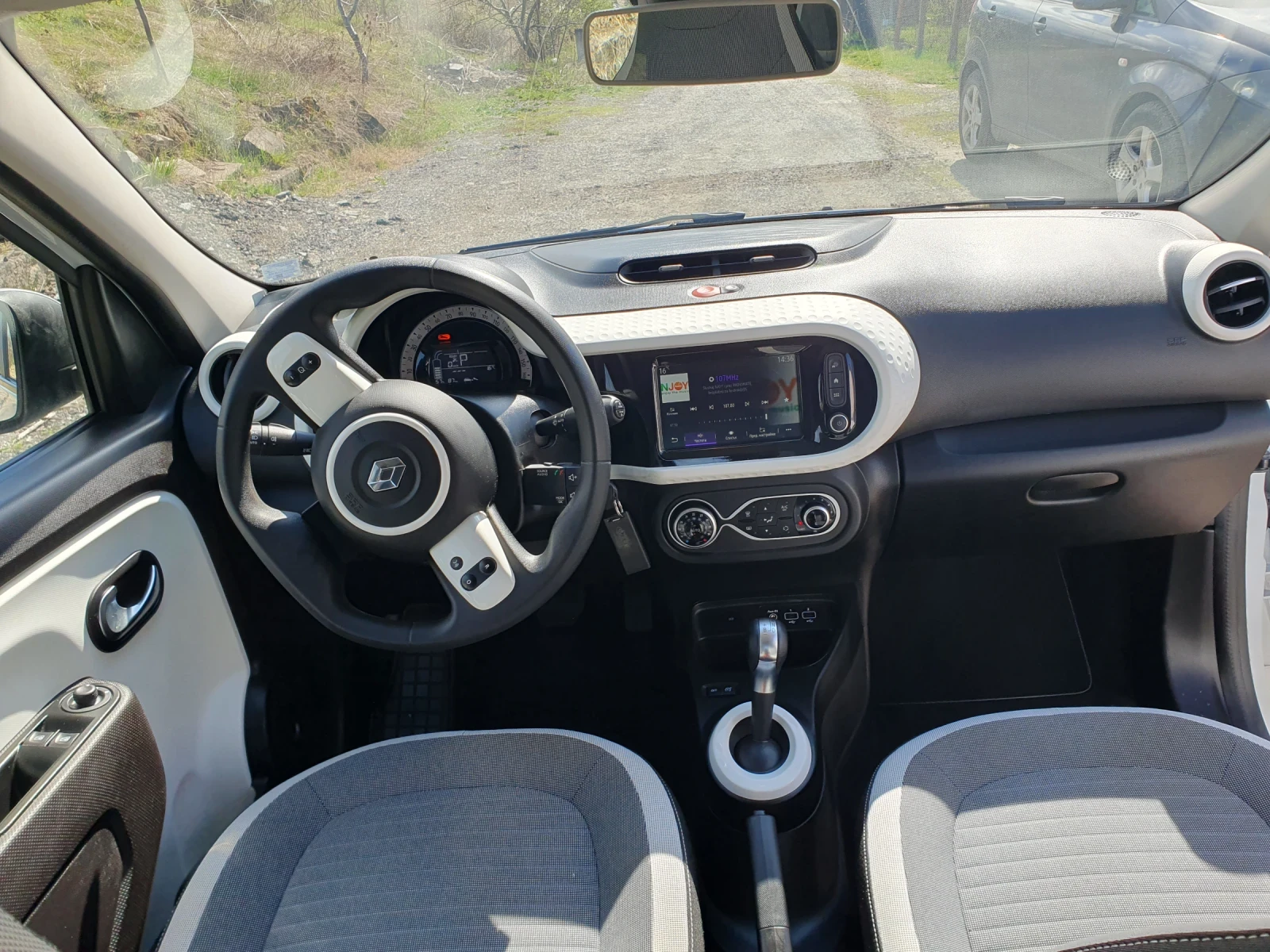 Renault Twingo 22KW батерия с гаранция до 2030г 2лв-200км | Mobile.bg — изображение 12