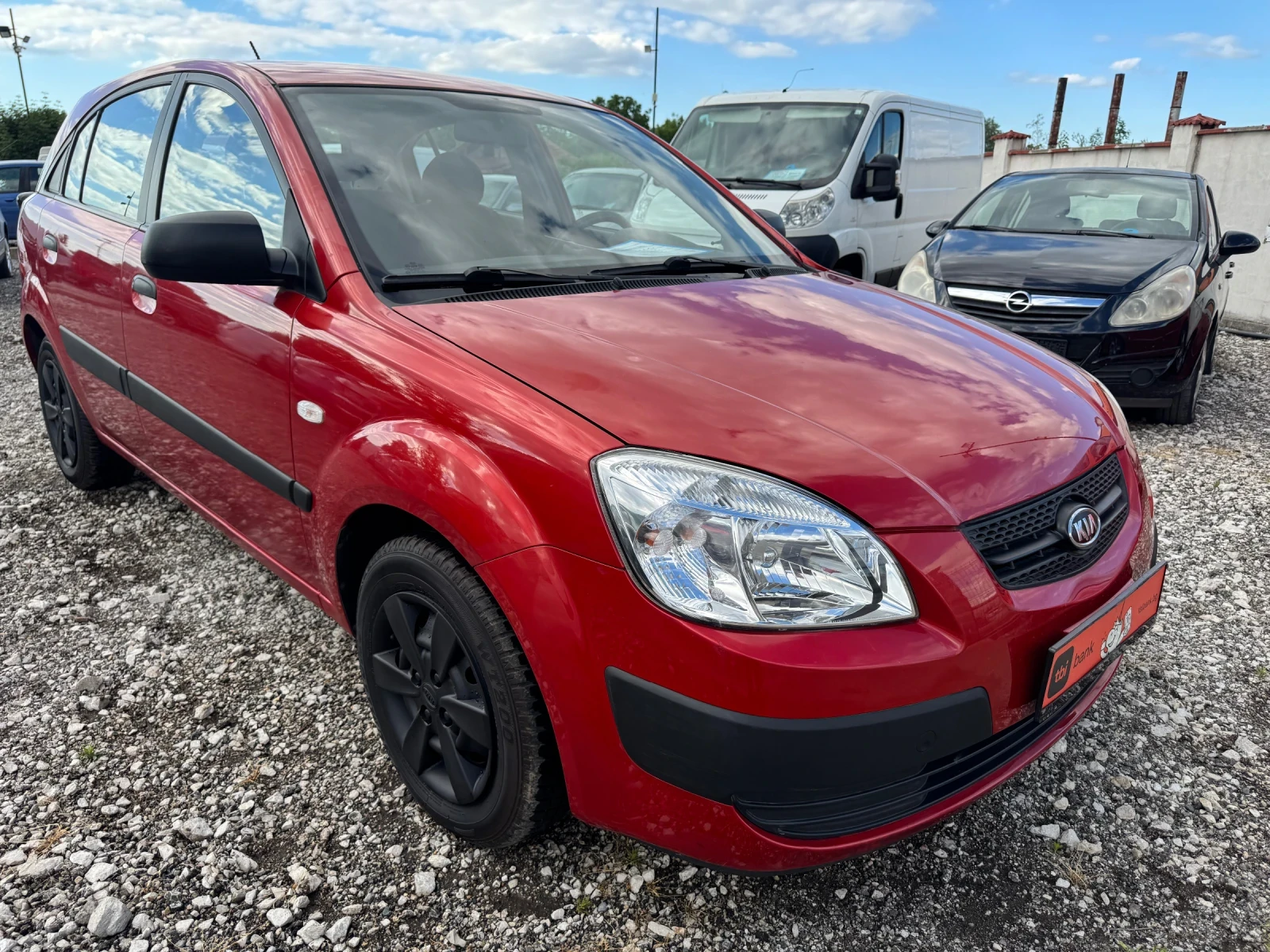 Kia Rio 1.4i KLiMA 155000km.