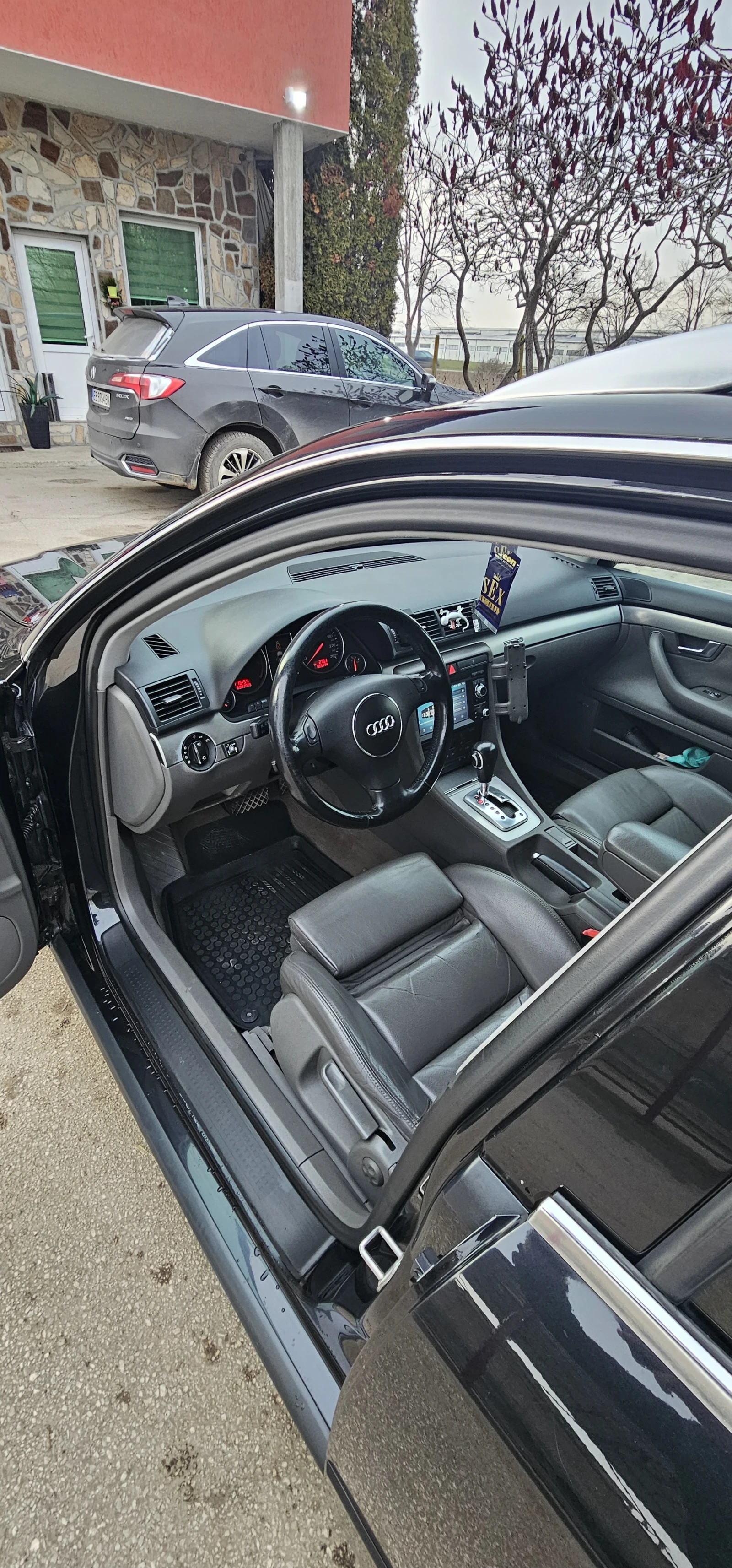 Audi A4  - изображение 8