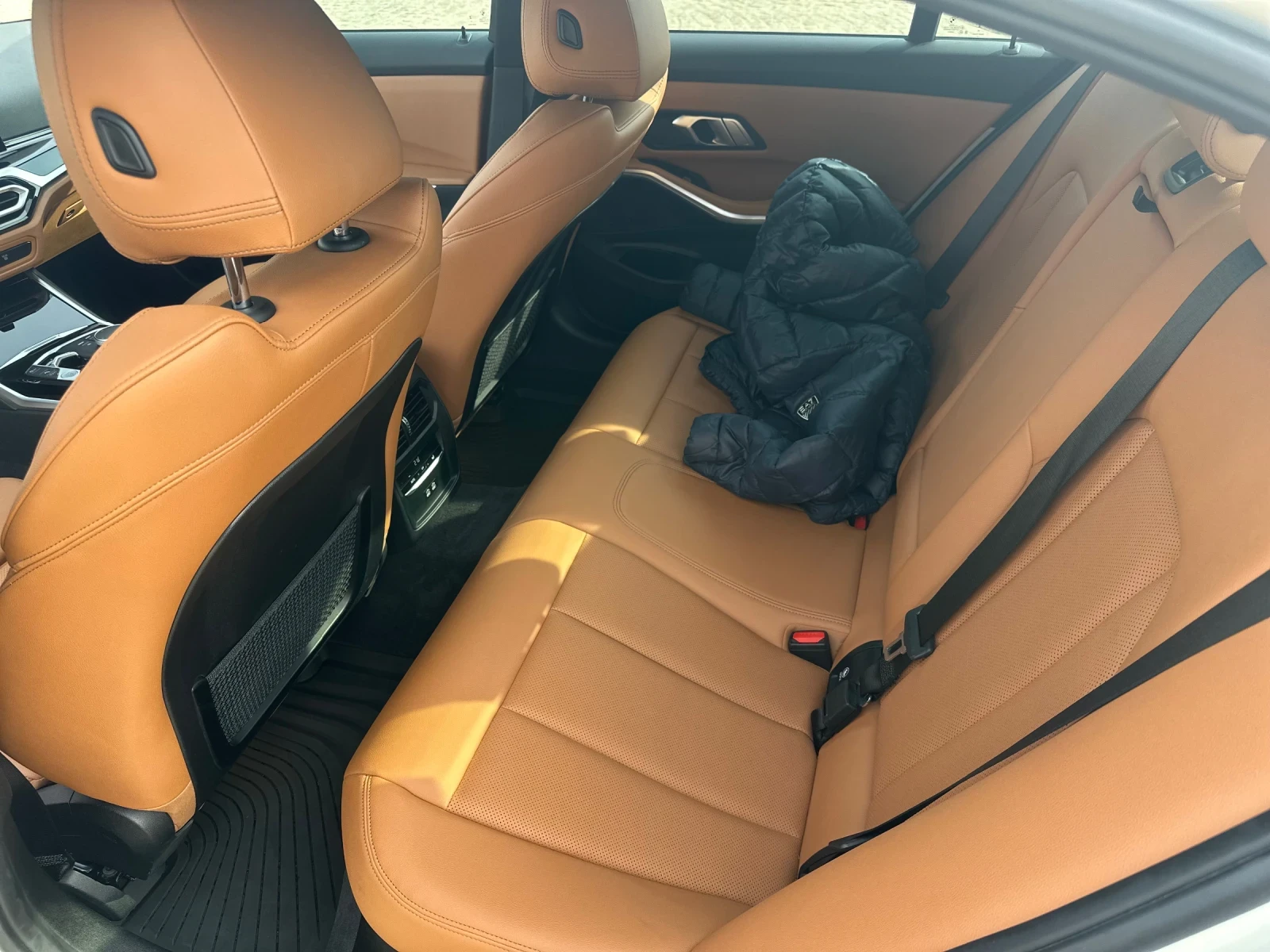 BMW 330 2.0 twin power turbo, снимка 14 - Автомобили и джипове - 53774136