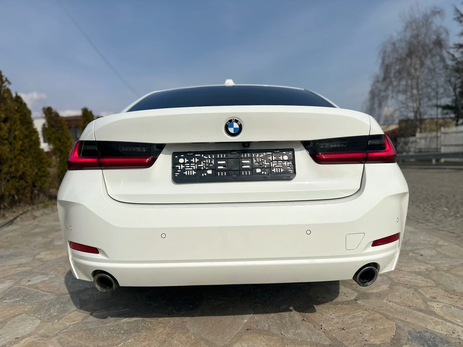 BMW 330 2.0 twin power turbo, снимка 6 - Автомобили и джипове - 53774136