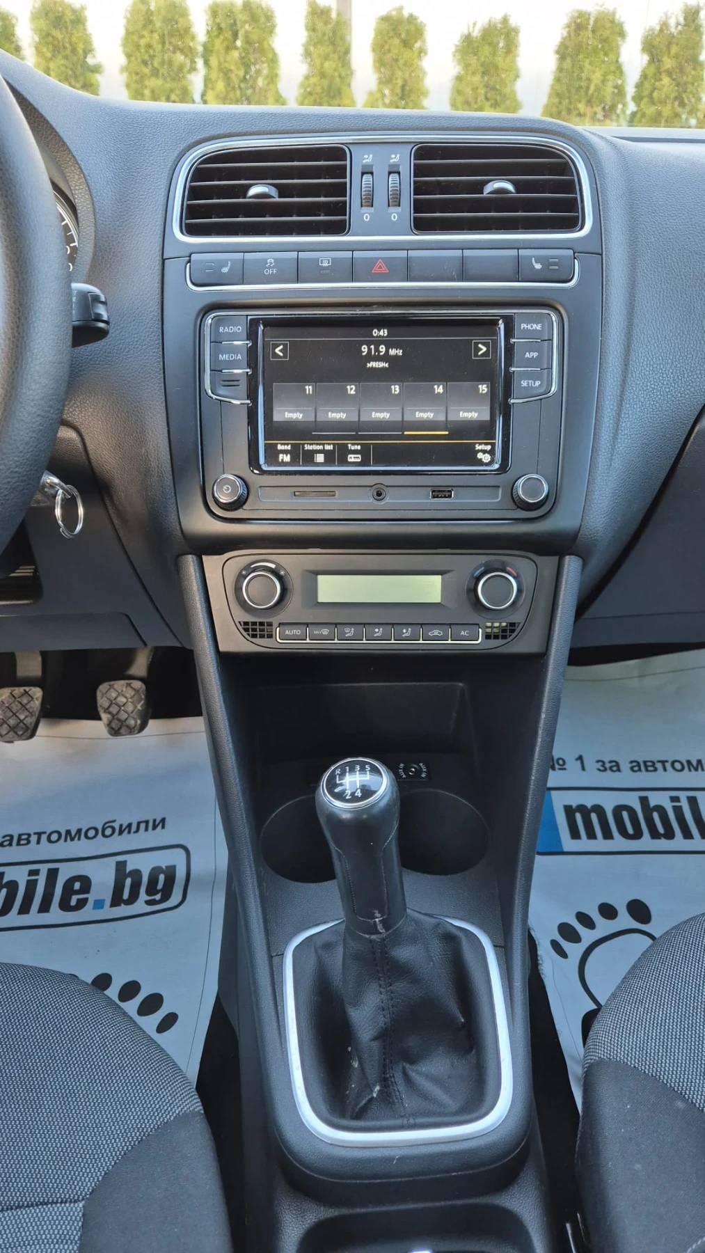 VW Polo 1.6 TDI, снимка 16 - Автомобили и джипове - 53776596