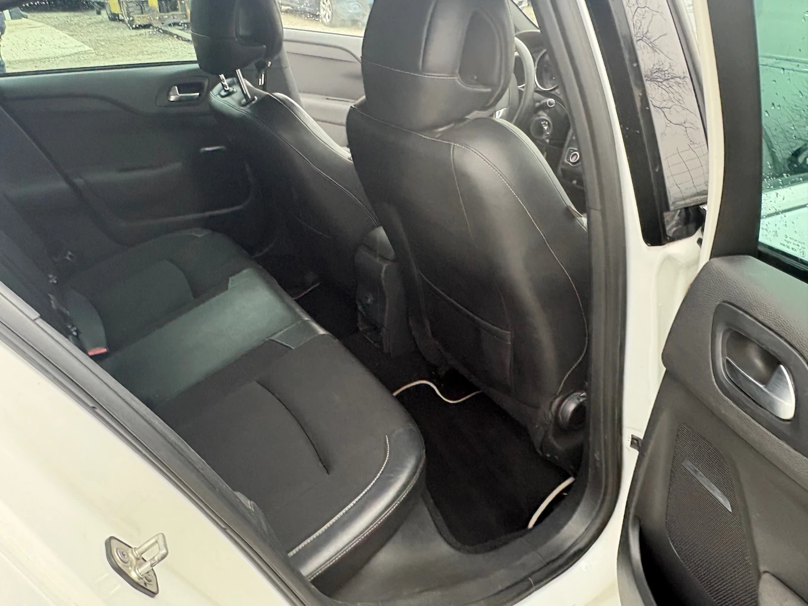 Citroen DS4, снимка 9 - Автомобили и джипове - 53895574