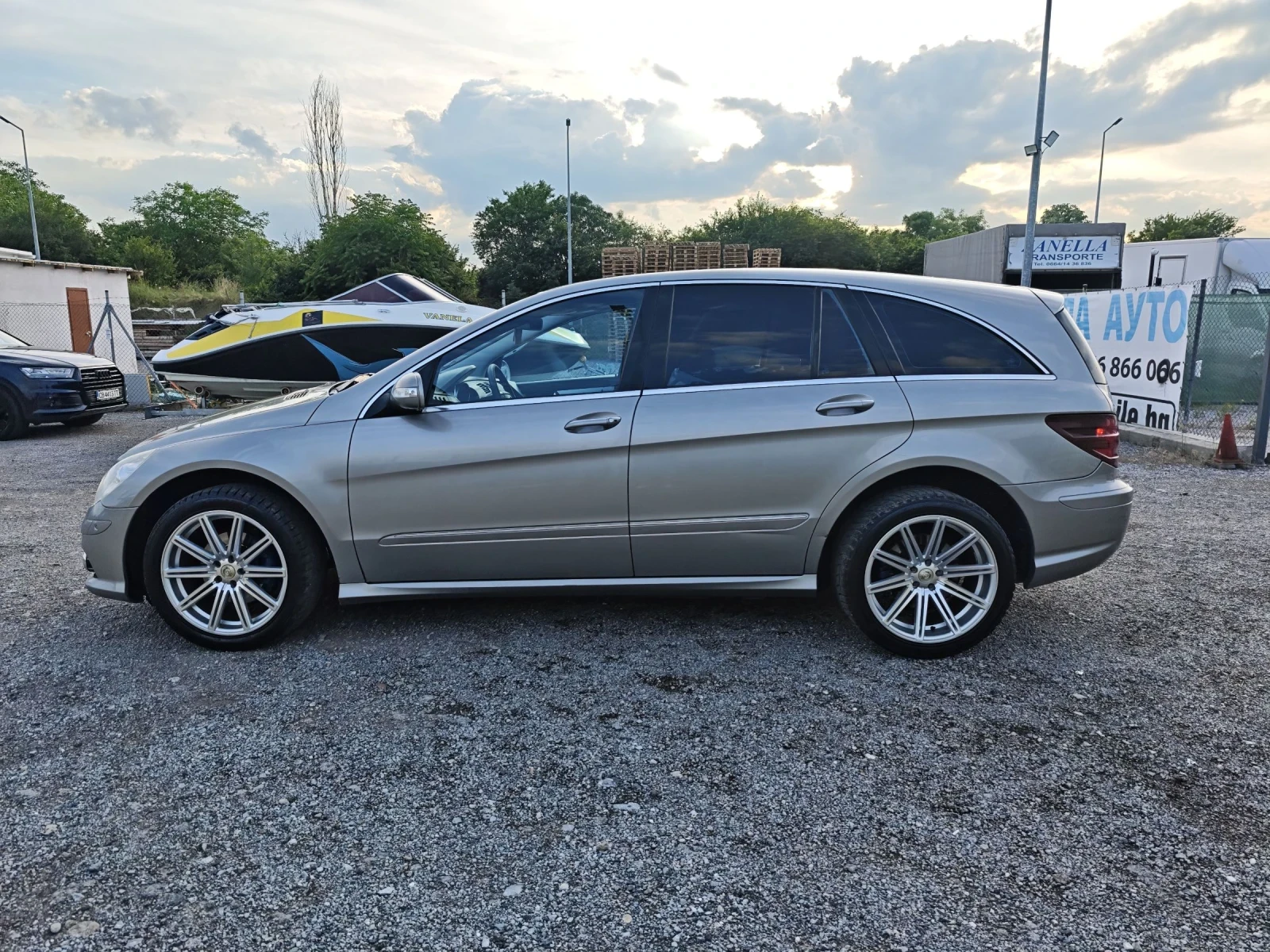 Mercedes-Benz R 350 AMG TV FULL, снимка 7 - Автомобили и джипове - 53916314