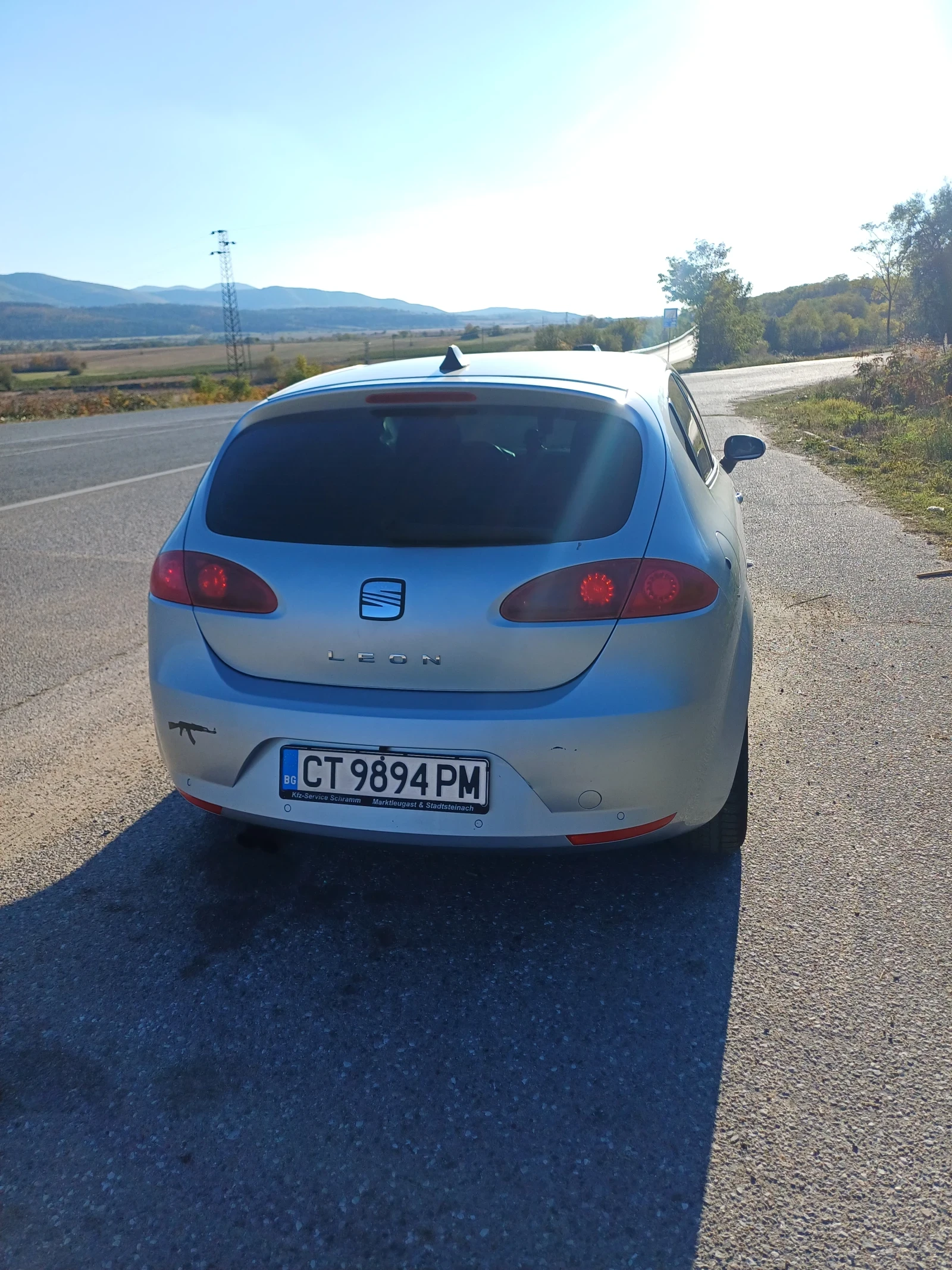 Seat Leon, снимка 10 - Автомобили и джипове - 53966691
