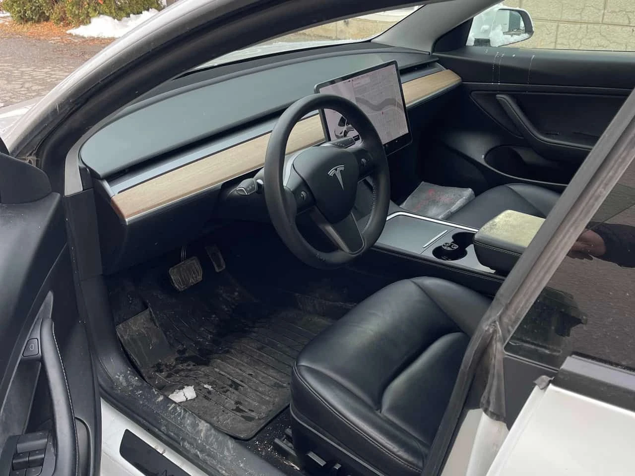 Tesla Model 3  Standard Range , Втори Чифт Гуми , снимка 5 - Автомобили и джипове - 53996788