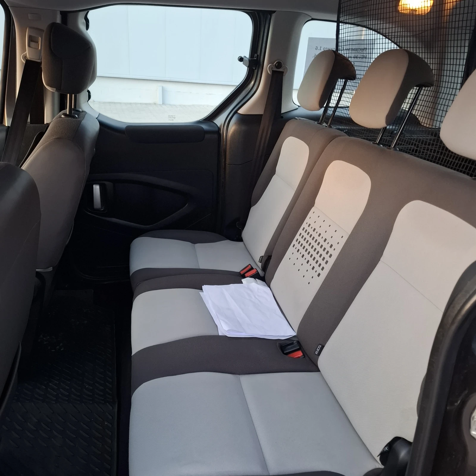 Citroen Berlingo, снимка 6 - Автомобили и джипове - 54169322