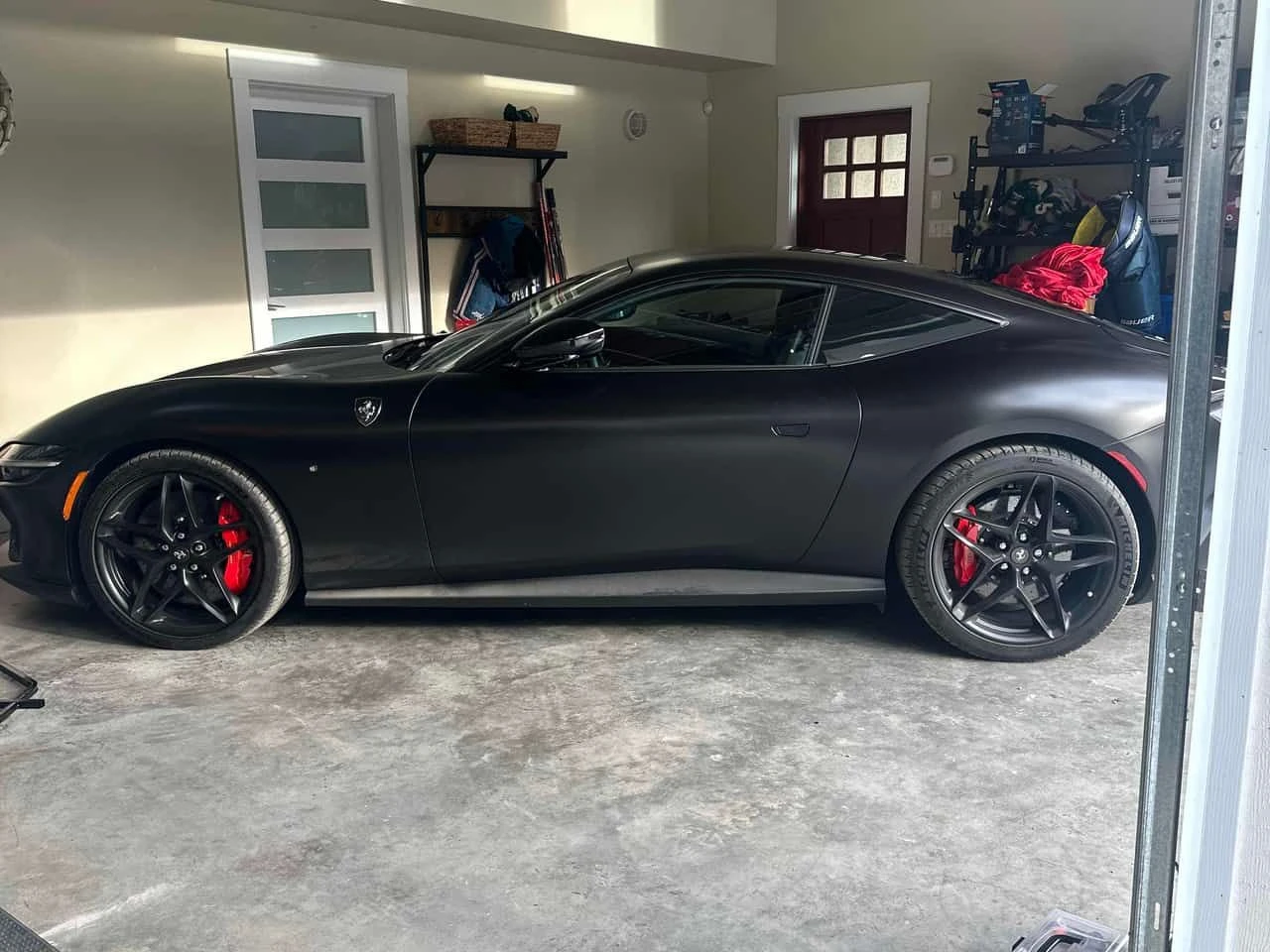 Ferrari Roma Coupe / 7 ГОДИНИ ГАРАНЦИЯ !!!, снимка 2 - Автомобили и джипове - 54666731