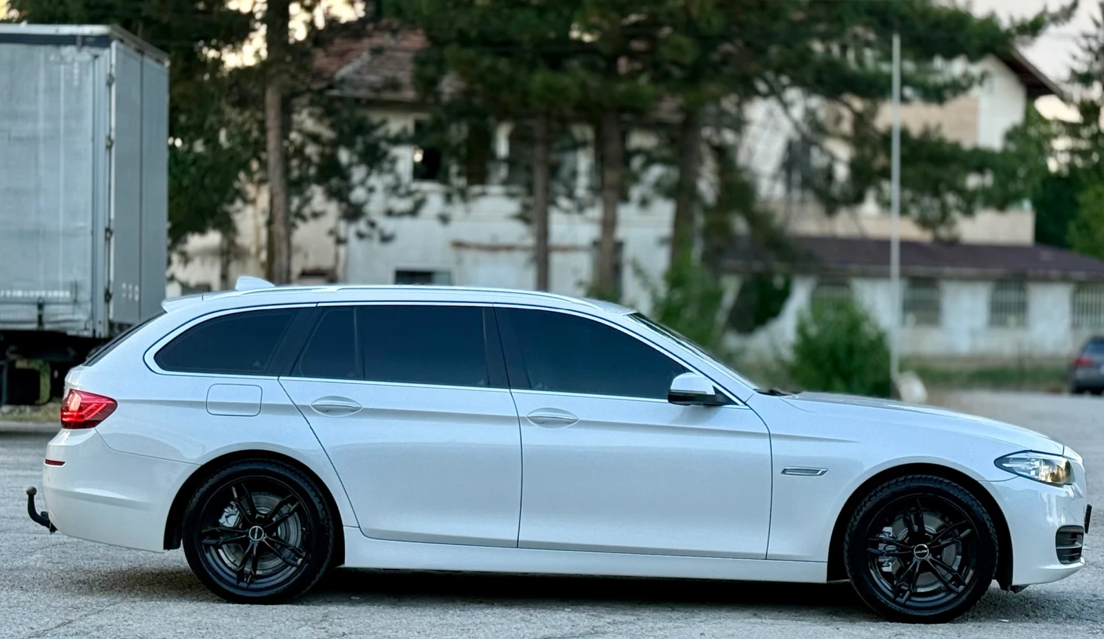 BMW 520 2.0* 190кс* Face* , снимка 4 - Автомобили и джипове - 55607145