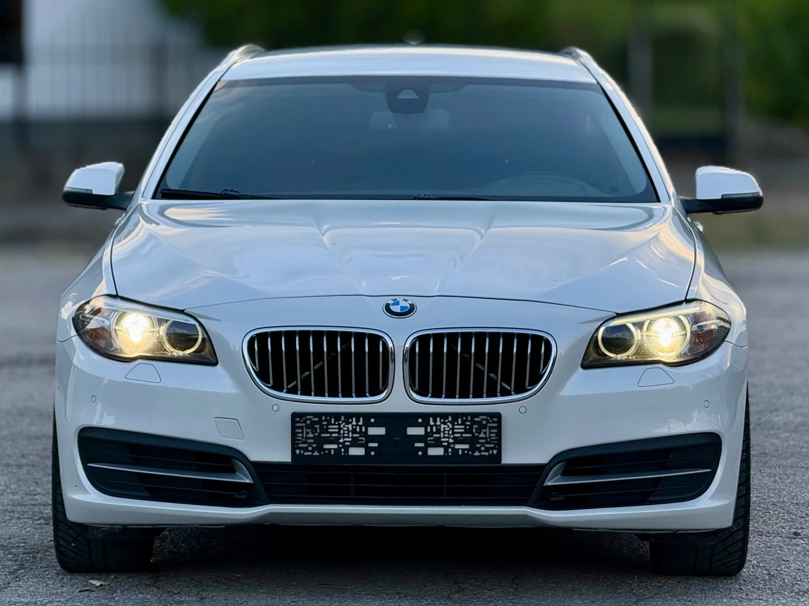 BMW 520 2.0* 190кс* Face* , снимка 2 - Автомобили и джипове - 55607145