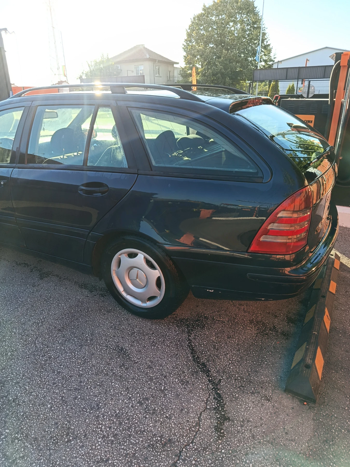 Mercedes-Benz C 220, снимка 11 - Автомобили и джипове - 56120408