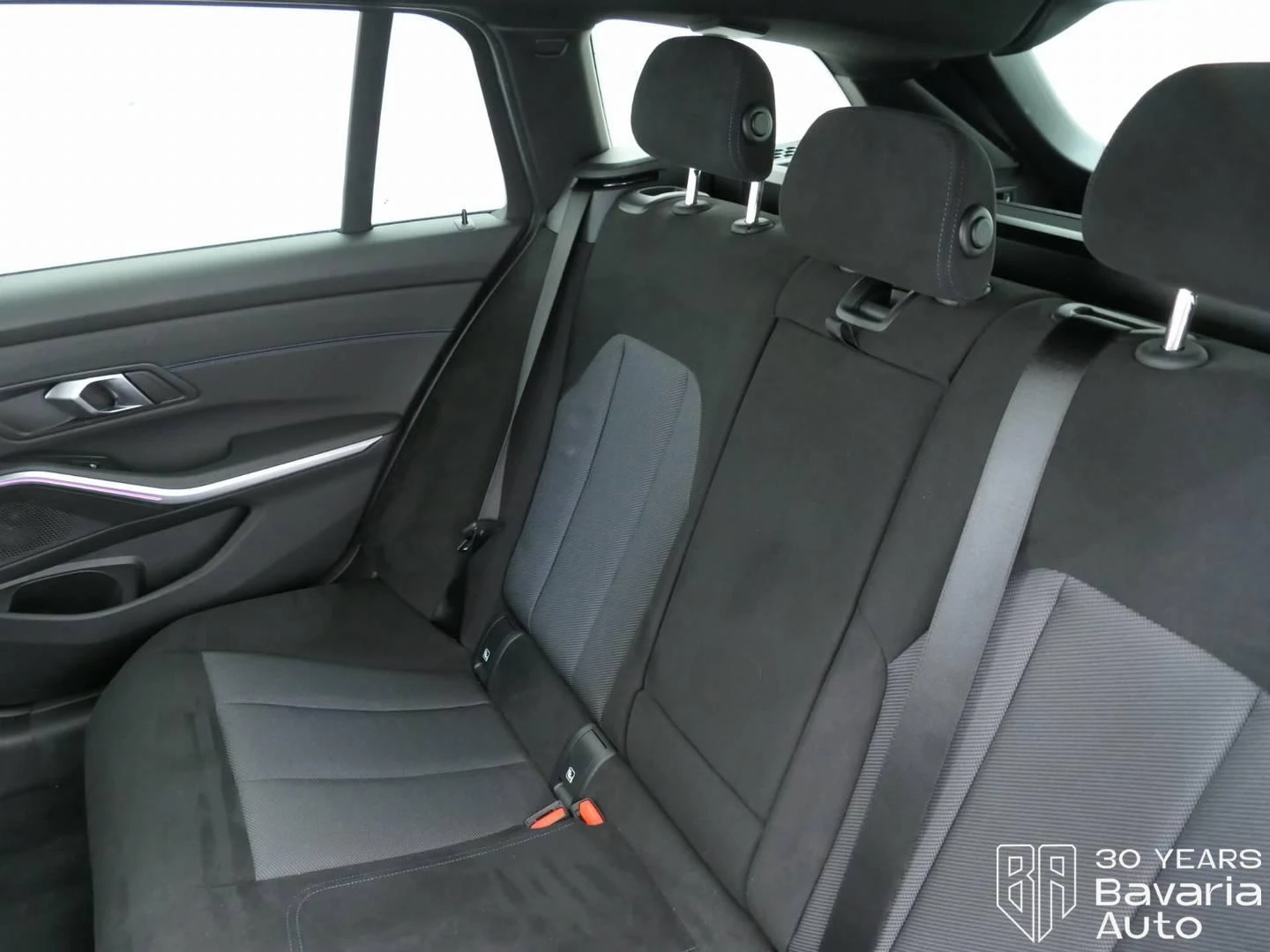 BMW 320 d xDrive Touring Sportautomatic | Mobile.bg � ����������� 9