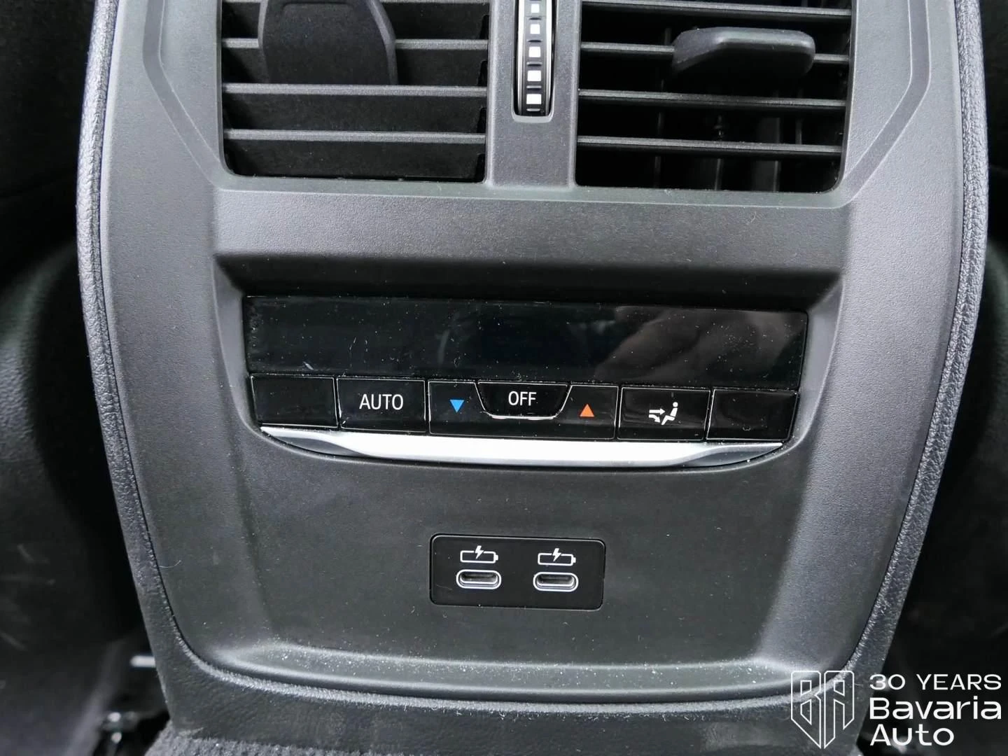 BMW 320 d xDrive Touring Sportautomatic | Mobile.bg � ����������� 12