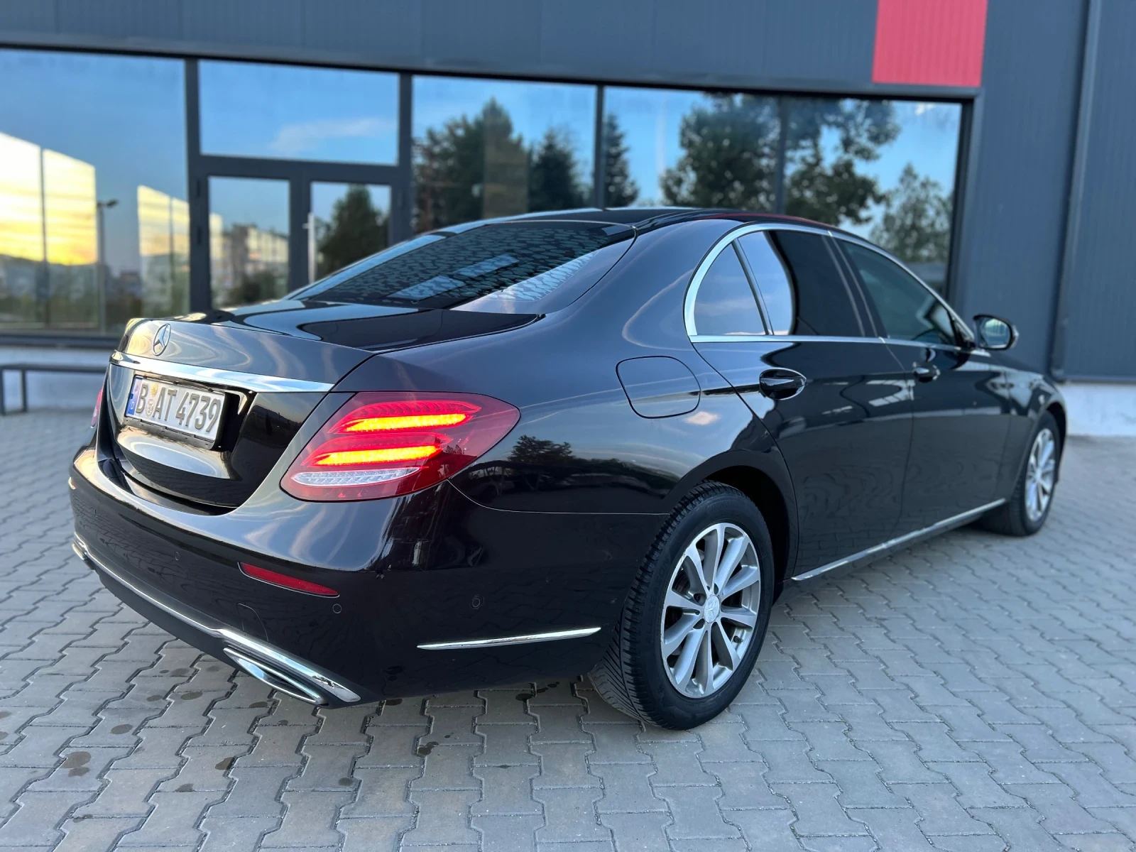 Mercedes-Benz E 220 LED E6 9G-Tronic ������ NAVI | Mobile.bg � ����������� 4