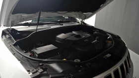 Jeep Grand cherokee 3.6 4WD LIMITED * ОБДУХ * КАМЕРА * ПАНО, снимка 6