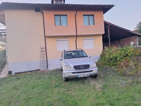  Mercedes-Benz ML 350