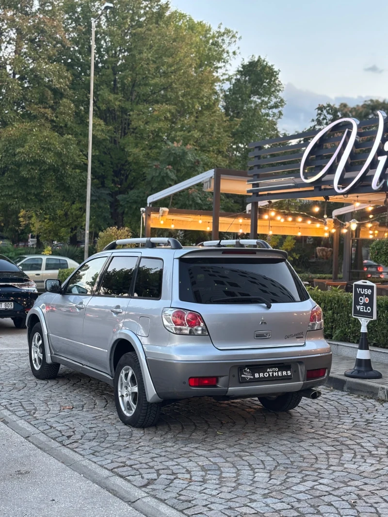 Mitsubishi Outlander НОВ ВНОС, снимка 5 - Автомобили и джипове - 52003815