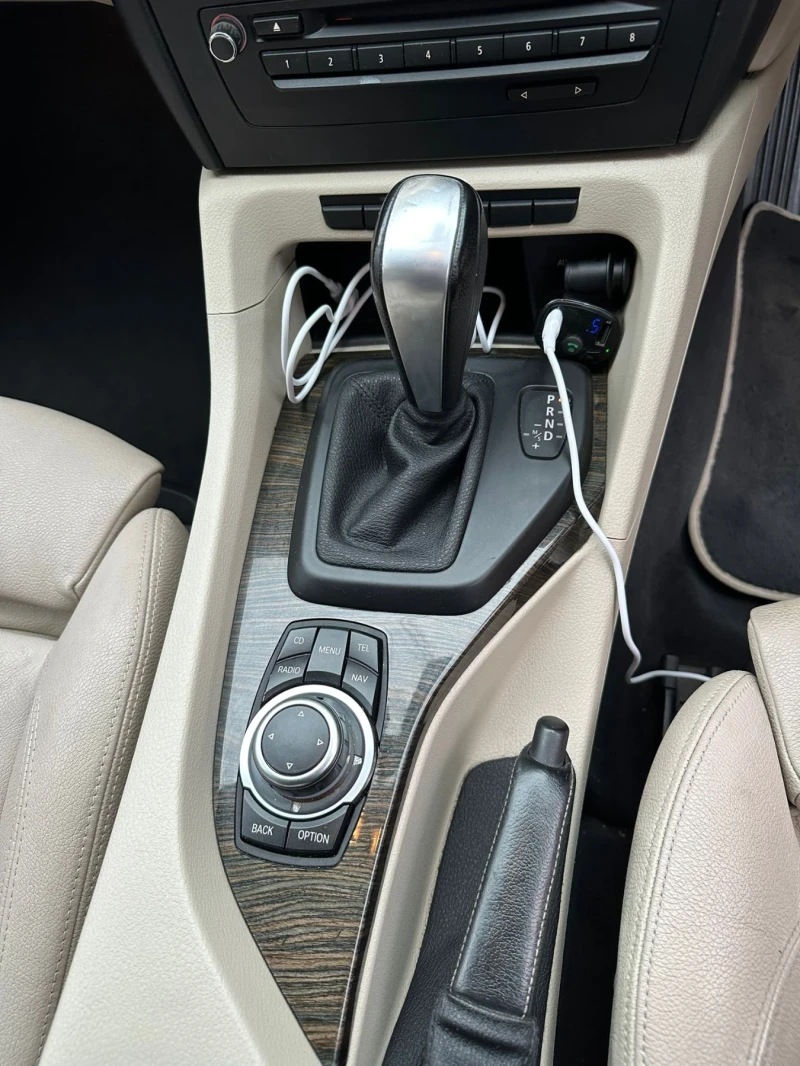 BMW X1, снимка 6 - Автомобили и джипове - 52216951