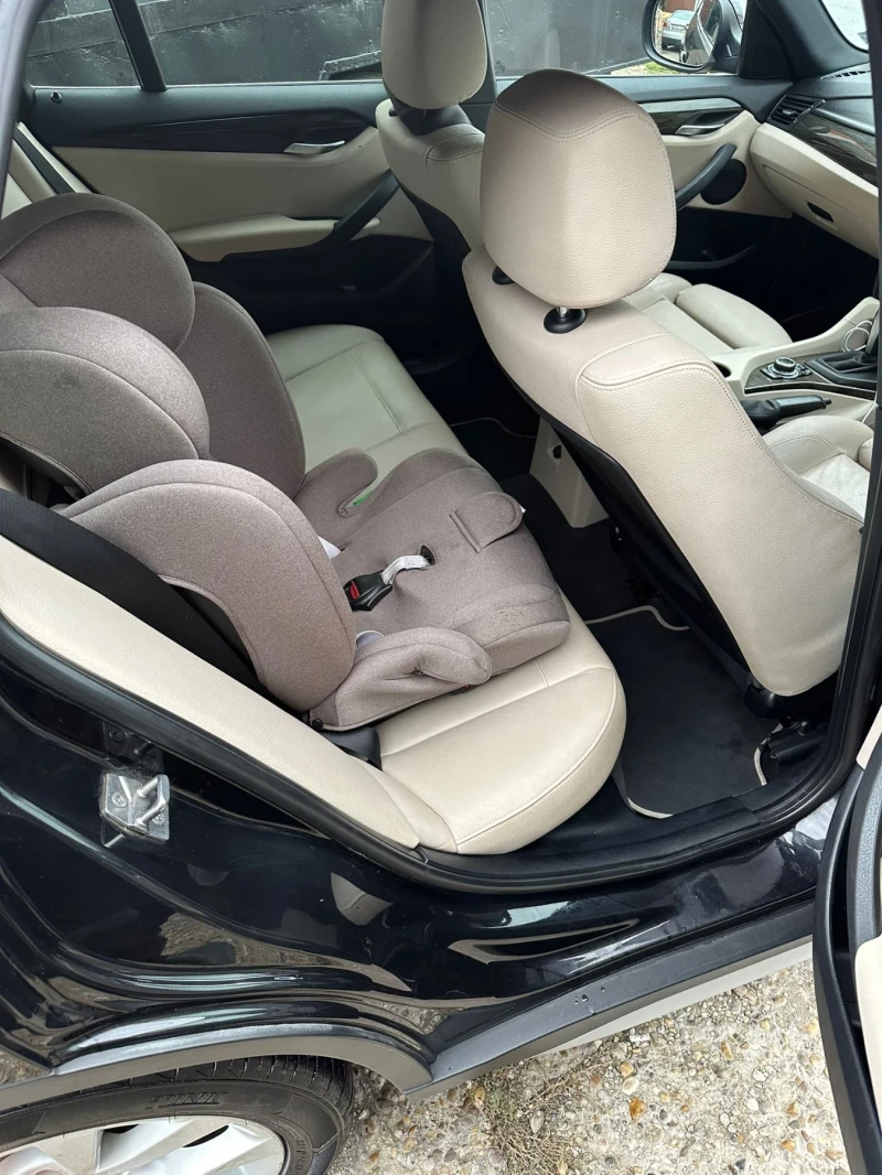 BMW X1, снимка 9 - Автомобили и джипове - 52216951