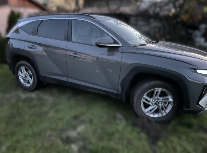 Hyundai Tucson Preferred AWD, снимка 4 - Автомобили и джипове - 52804436