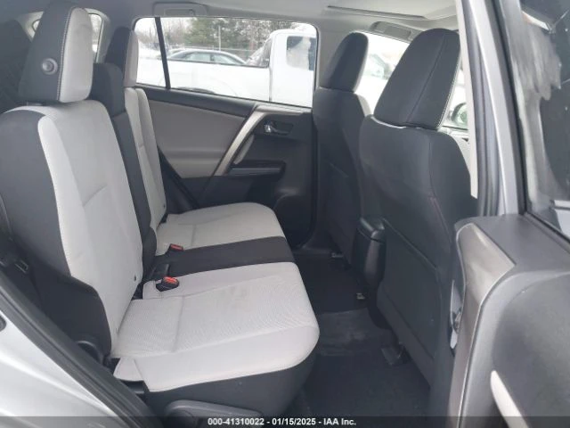 Toyota Rav4 2018 TOYOTA RAV4 ADVENTURE/XLE, снимка 8 - Автомобили и джипове - 48785037