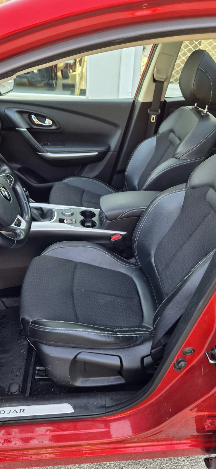 Renault Kadjar, снимка 8 - Автомобили и джипове - 55499197