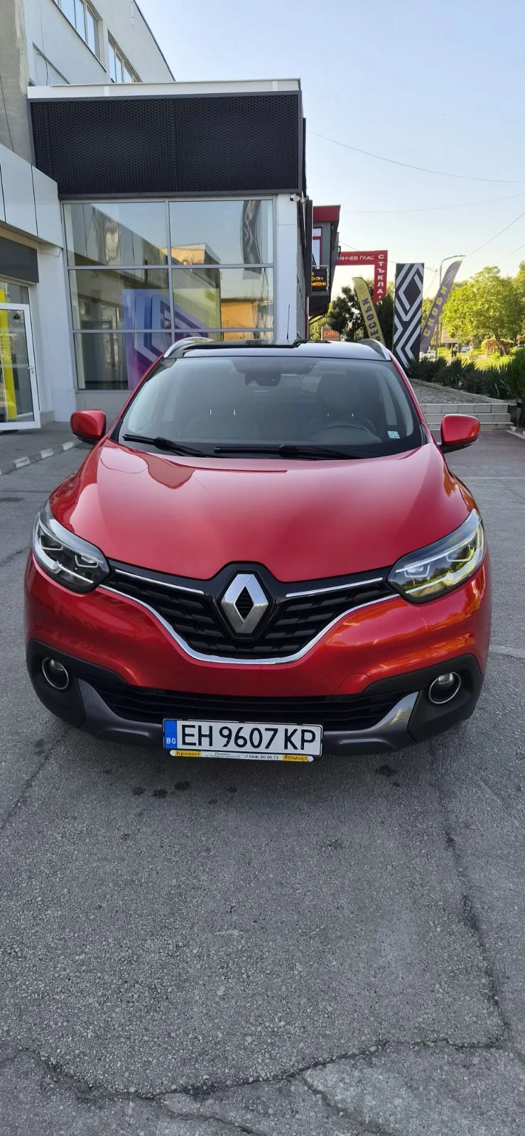 Renault Kadjar, снимка 2 - Автомобили и джипове - 55499197