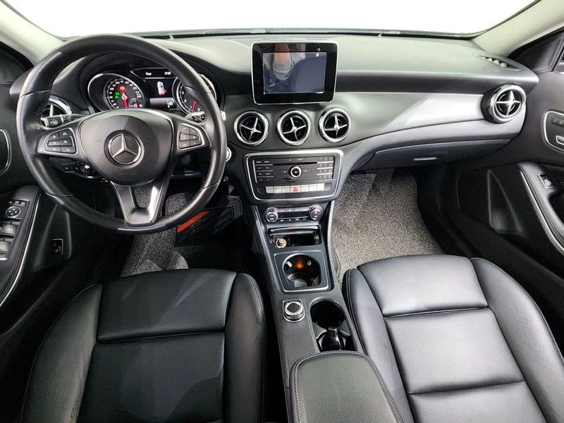 Mercedes-Benz GLA GLA220| 184к.с.| ВКЛ.ТЕХНОТЕСТ, снимка 7 - Автомобили и джипове - 55563336