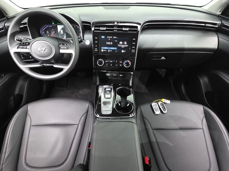 Hyundai Tucson 2.0 186 hp Automatic, снимка 7 - Автомобили и джипове - 55736789