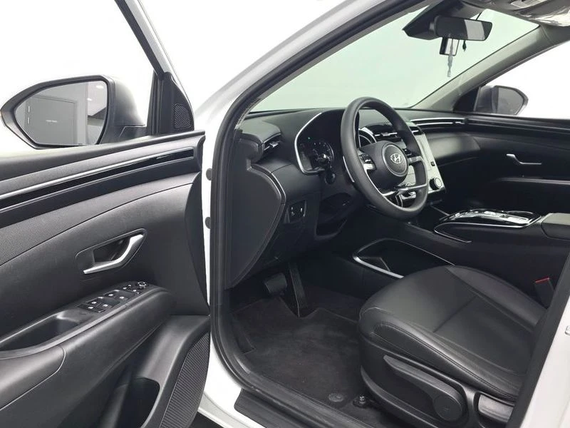 Hyundai Tucson 2.0 186 hp Automatic, снимка 10 - Автомобили и джипове - 55736789
