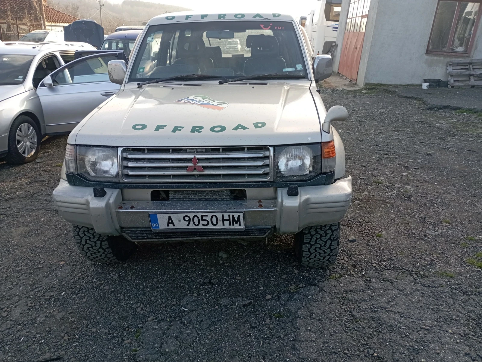 Mitsubishi Pajero Дълга база - изображение 2