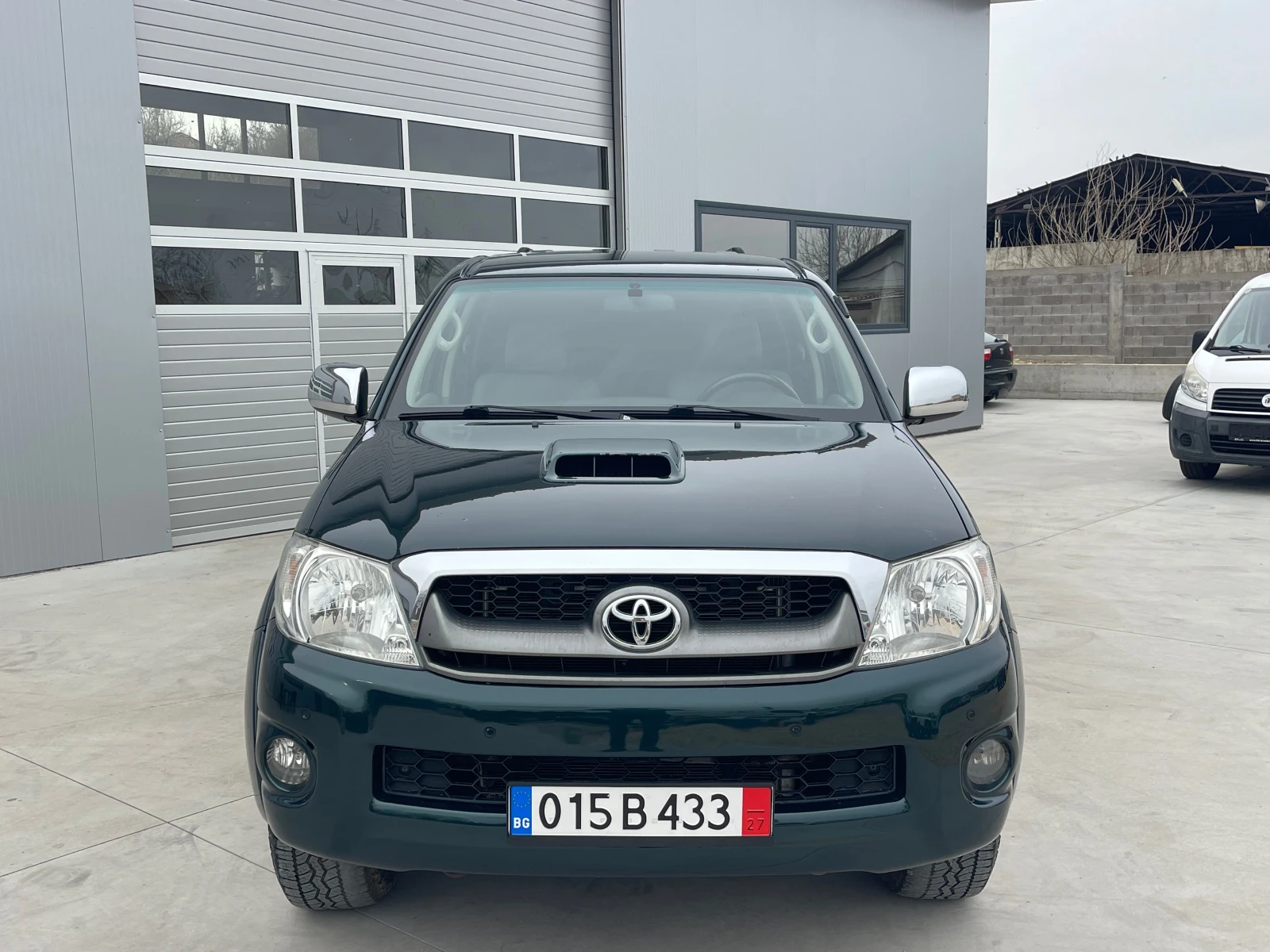 Toyota Hilux 3.0D4D avtomat - изображение 7
