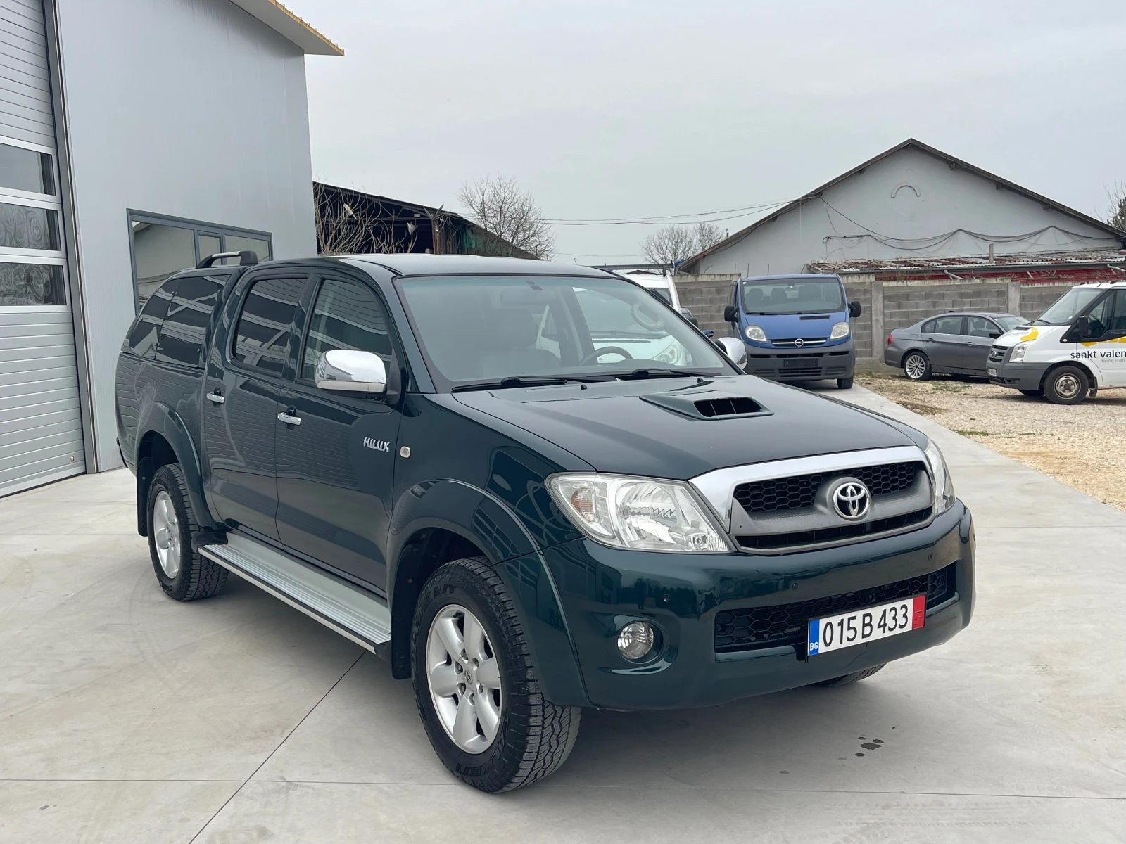 Toyota Hilux 3.0D4D avtomat - изображение 6