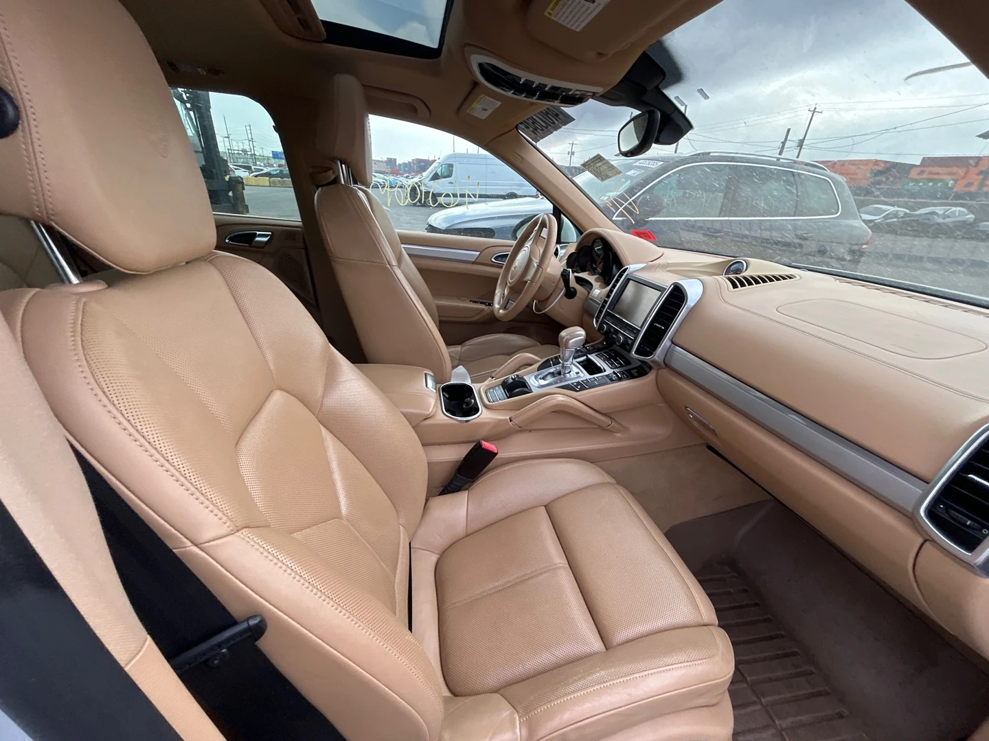 Porsche Cayenne BOSE* ПОДГРЕВ* ОБДУХВАНЕ* ШИБИДАХ* КРАЙНА ЦЕНА - изображение 10