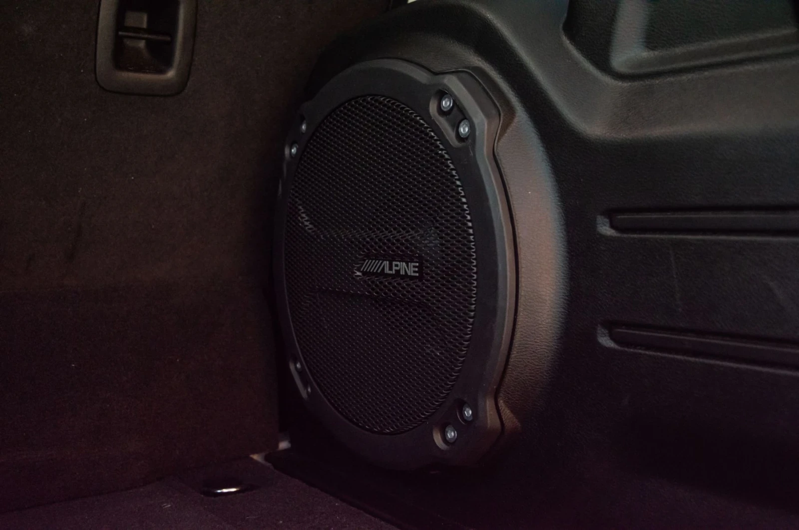 Jeep Wrangler 4XE Plug-in Hybrid Sahara | Mobile.bg   14