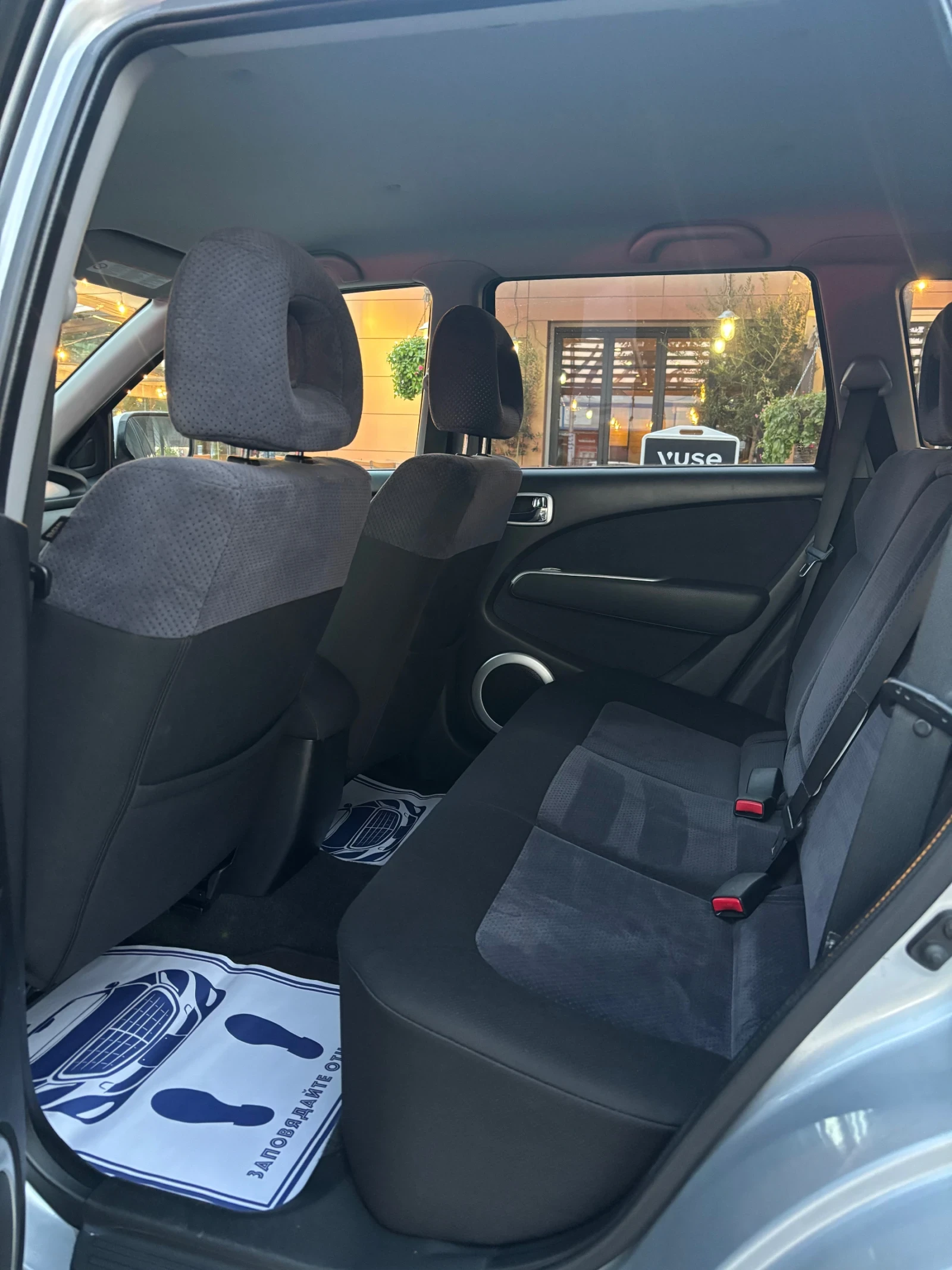 Mitsubishi Outlander НОВ ВНОС / 2.4i / 16V 4x4 / АВТОМАТИК | Mobile.bg — изображение 11