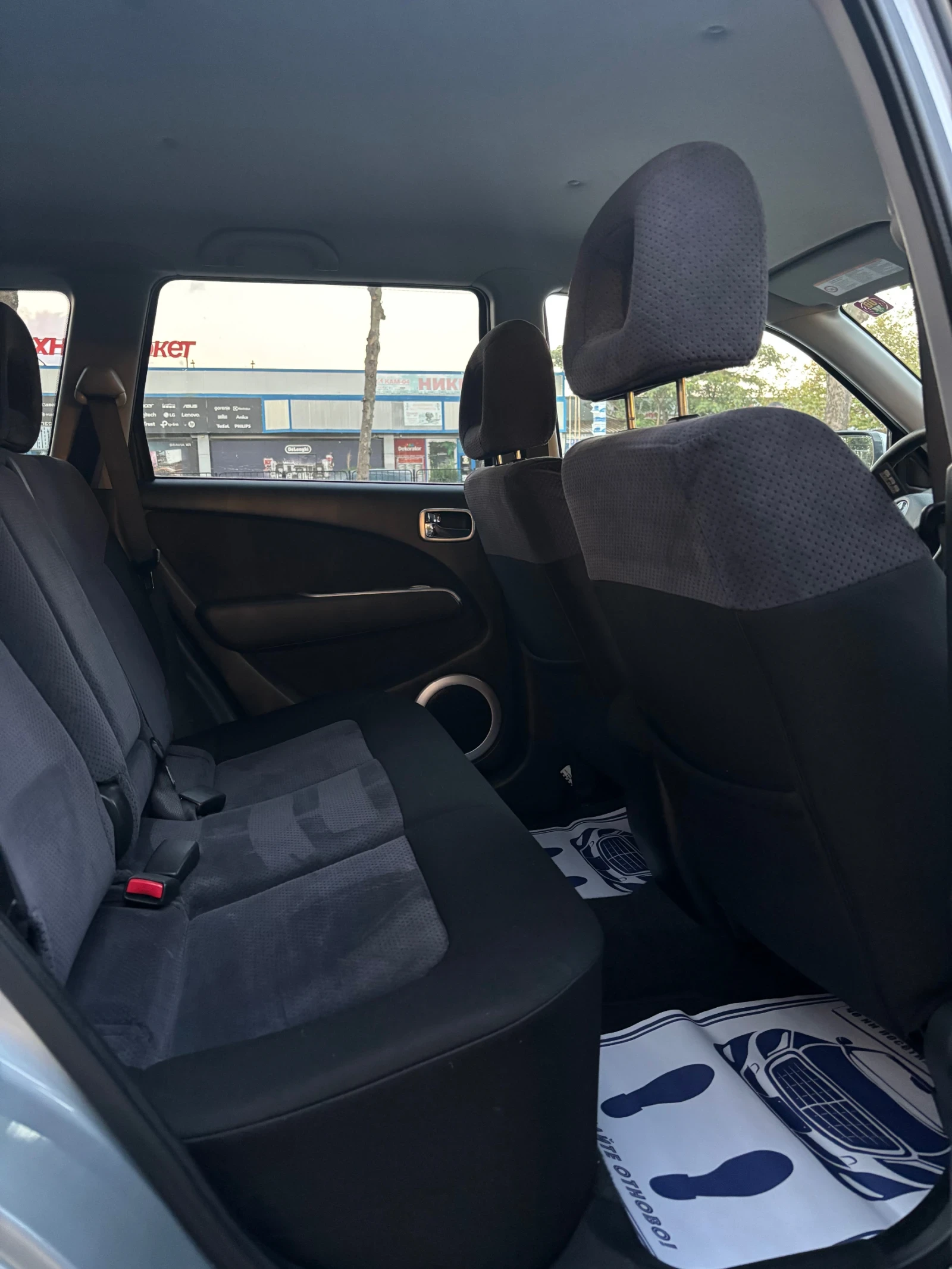 Mitsubishi Outlander НОВ ВНОС / 2.4i / 16V 4x4 / АВТОМАТИК | Mobile.bg — изображение 12