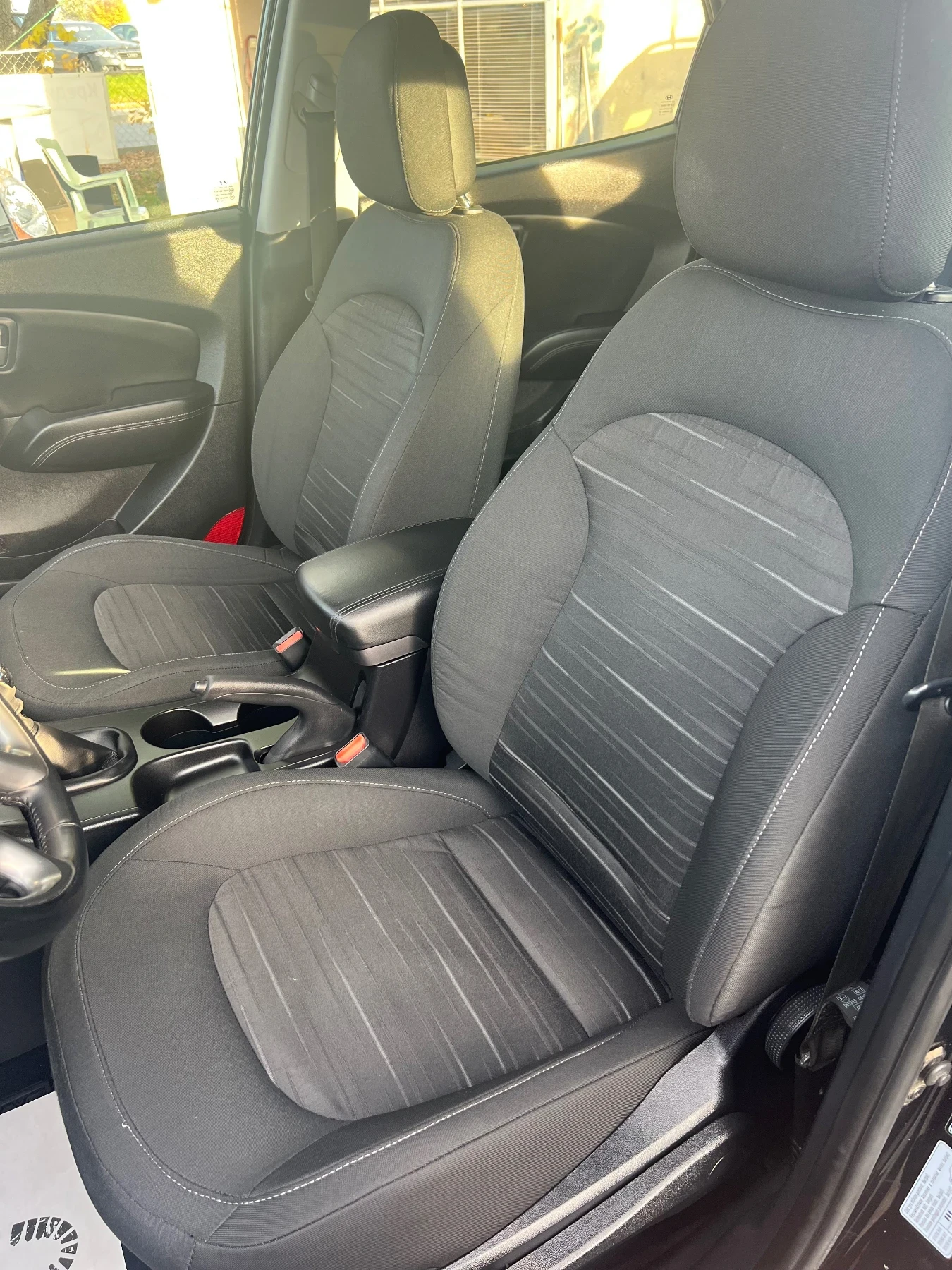 Hyundai IX35 1.6 6скорости - изображение 6