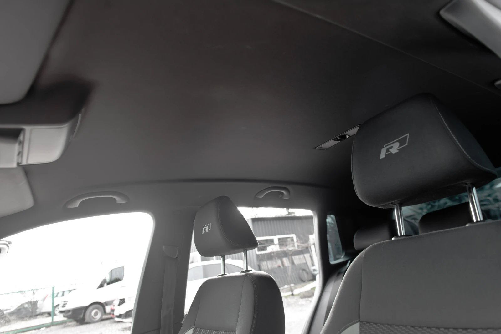 VW Tiguan 2.0 TDI R-line 4x4 | Mobile.bg � ����������� 15